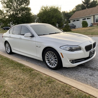 Mbaker's BMW 535