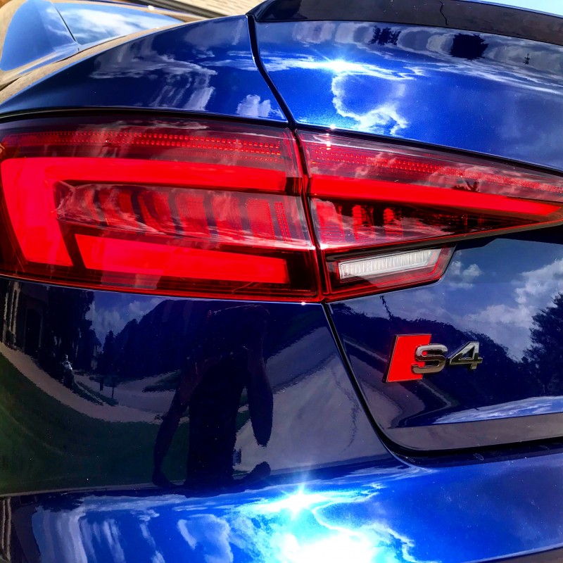 Navarra_b9's Audi S4