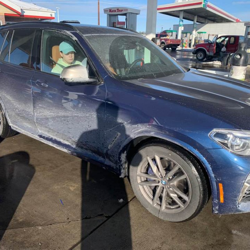 gated360's BMW X3 M40i